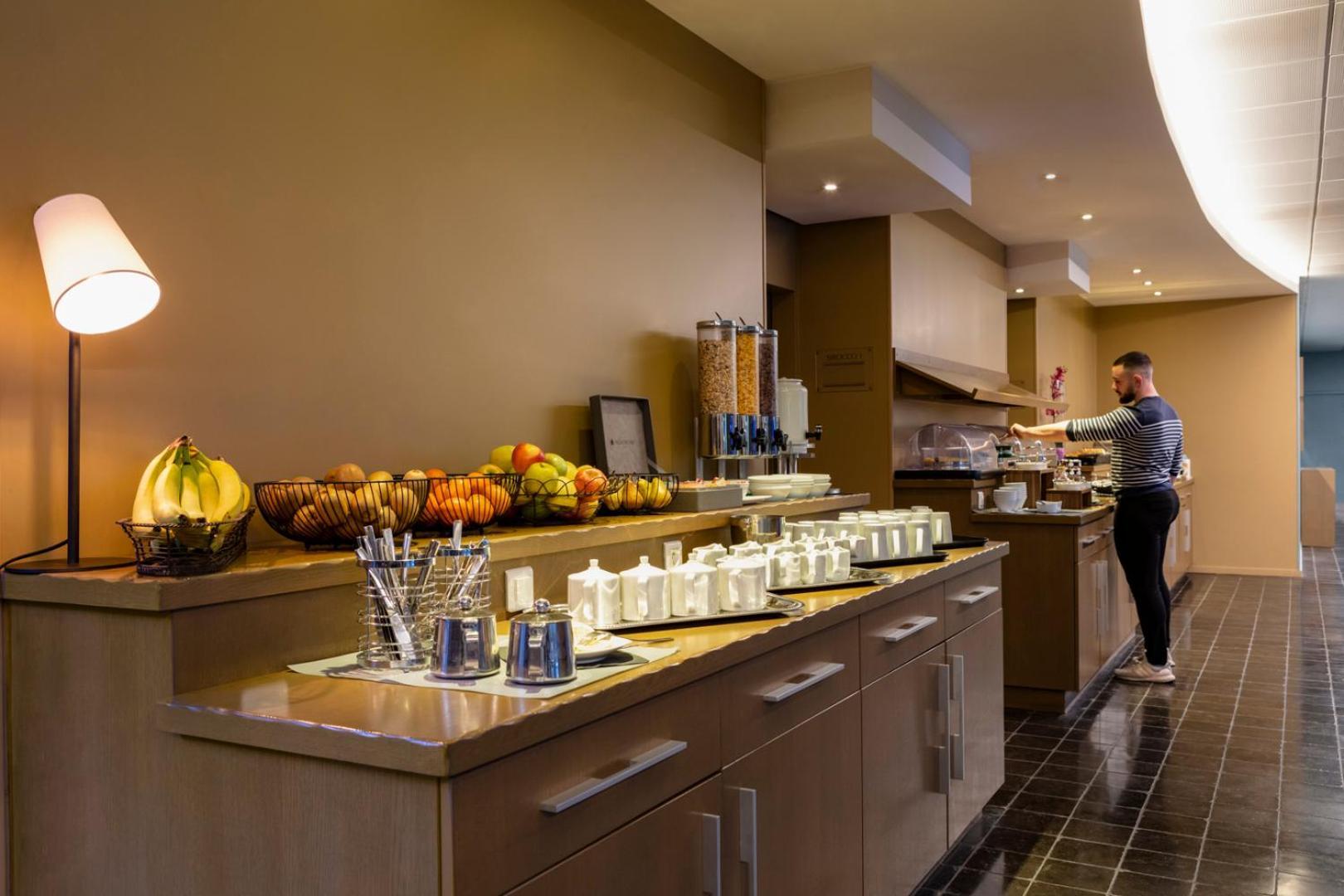 Escale Oceania Hotel 3*